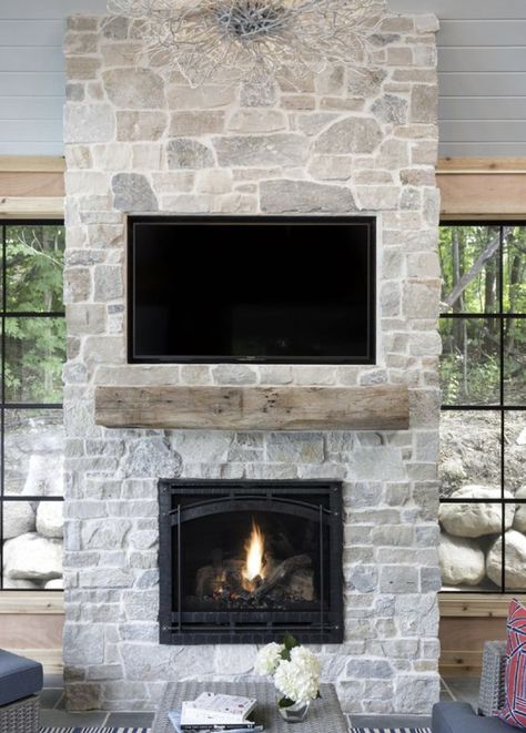 Fireplace Makeover Stone, Stone Fireplace Tv, Fireplaces Makeover, Grey Stone Fireplace, Stone Fireplace Wall, Stone Fireplace Makeover, Fireplace Cozy, Fireplace Feature Wall, House Building Ideas