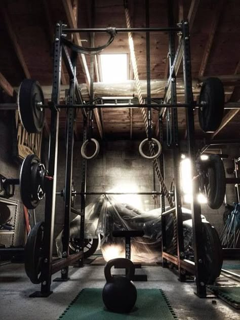 The Crossfitters dream garage gym - all the great gear - Go Rogue! Crossfit Home Gym, Garage Gyms, Garage Gym Ideas, Workout Man, Dream Gym, Gym Images, Home Gym Garage, Gym Photography, Gym Wallpaper