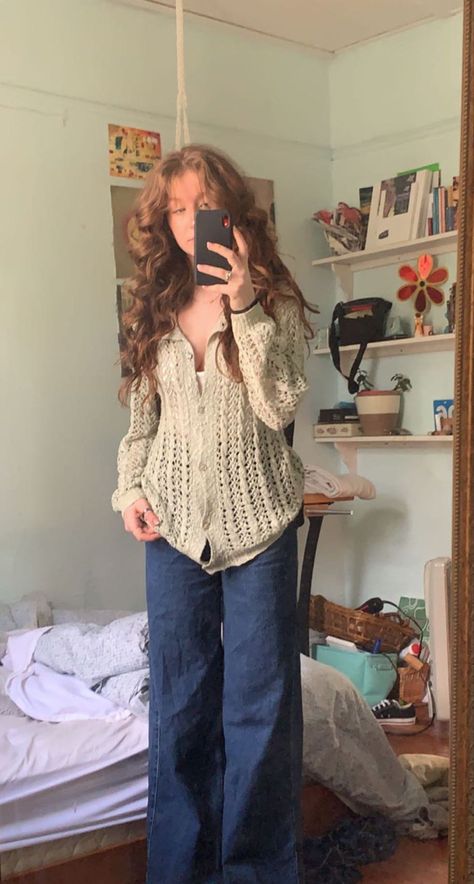 Cozy Indie Outfits, Y2k Blouse Outfit, Earthy Outfits For School, Cute Casual Outfits Comfy, Earthy Hippie Outfits, Comfy Outfits Fall, Casual Outfits Comfy, Fits Winter, Hippie Fits