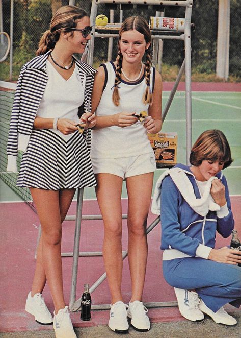 Vintage Tennis Aesthetic, 70s Sports Fashion, Retro Tennis Photoshoot, 1970s Sportswear, 70s Tennis, Vintage Tennis Ads, 70s Sportswear, Adidas Campaign, Tennis 1970s