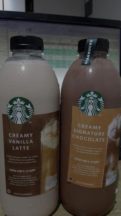 Iced Coffee Bottle, Starbucks Frappuccino Bottles, Drinks Fridge, Fast Food Drinks, Cafeteria Food, Frappuccino Bottles, Secret Starbucks Drinks, Brown Cafe, Dr Food