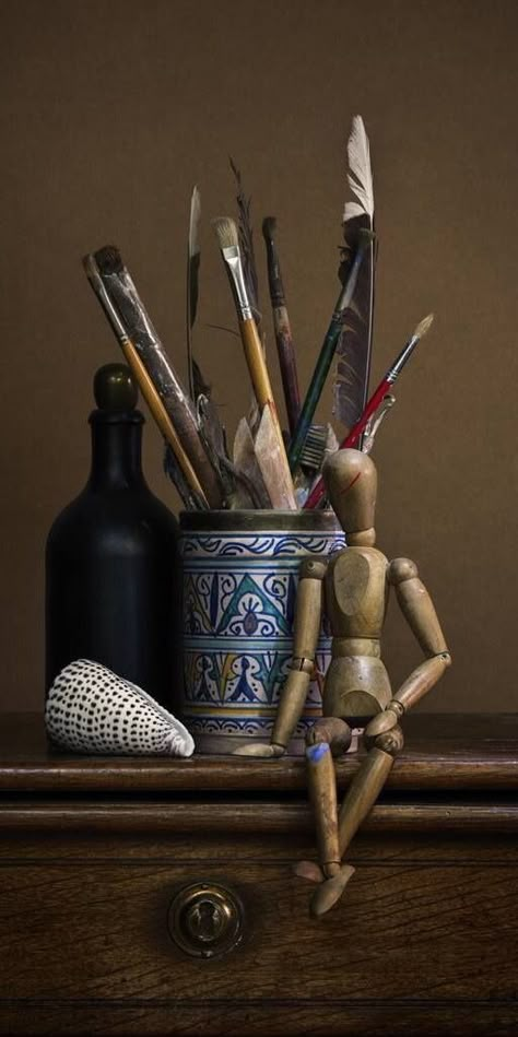 Still Life Pictures, Life Drawing Reference, Reference Photos For Artists, Still Life Images, Painting Brushes, Object Photography, Still Life Photos, Still Photography, Still Life Drawing