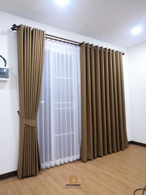 Curtain Ideas For Bay Windows, Latest Curtain Designs, Sheers Curtains Living Room, Living Room Curtain, Curtains Living Room Modern, Window Curtains Living Room, Small Window Curtains, Unique Curtains, Home Door Design