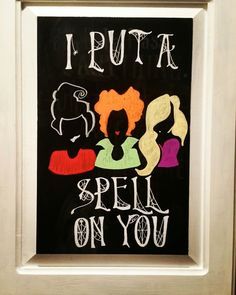 I put a spell on you! Hocus Pocus witch Halloween chalkboard art. #halloween #chalkboard art #hocuspocus #iputaspellonyou Hocus Pocus Chalkboard Ideas, Halloween Chalk Marker Window, Funny Halloween Chalkboard Art, Hocus Pocus Chalkboard Art, Spooky Chalkboard Art, Hocus Pocus Chalkboard, Chalkboard Art Halloween, Halloween Chalkboard Art Easy, Halloween Whiteboard Art