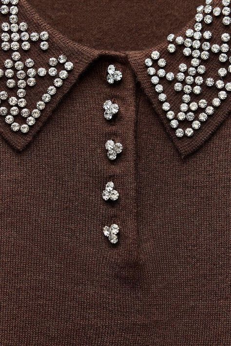 Polo collar top with jewel beads and long sleeves. Jewel buttons at front. Beaded Sleeves, Bead Knit, Beaded Sweater, Trench Jacket, Polo Top, Knit Polo, Cardigan Sweater Dress, Collar Top, Polo Collar