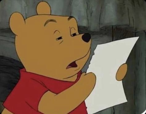 Winnie The Pooh Memes, Bear Meme, Reading Meme, Winnie The Pooh Cartoon, Winnie The Pooh Pictures, Cartoon Disney, Old Disney, Cartoon Memes, Funny Profile Pictures