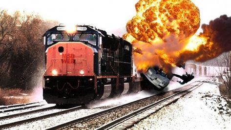 Train Crash Disaster Railway Accidents, Train Crash, Bushcraft Camping, Train Wreck, Railroad Photography, Train Art, Railroad Photos, Dream Meanings, Train Pictures