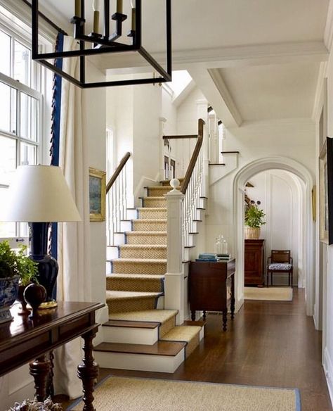 ENTRYWAY & FOYER. #home #interiors #interiordesign #design #homedecor #decor #styled #traditionalhome #transitionalstyle #stairs #seagrassrunner #lamp #antiquechest Suzanne Kasler, Foyer Decorating, Entry Hall, Entry Way, Staircase Design, Architectural Digest, Design Case, House Inspo, The Coast