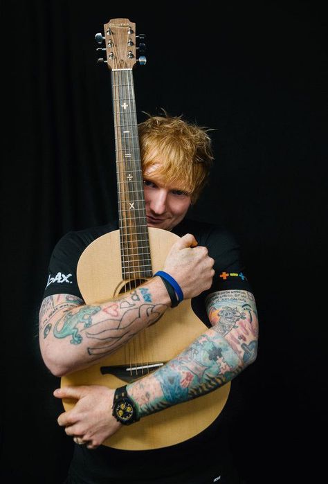 Ed Sheeran Young, Ed Sheeran Tattoo, Ed Sheeran Guitar, Ed Sheeran Quotes, Mister Ed, Teddy Photos, Ed Sheeran Love, Dan Reynolds, Still In Love