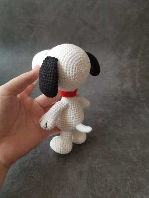 Handmade Snoopy Inspired Doll Crochet Snoopy Inspired - Etsy Crochet Snoopy, Crochet Princess, Crochet Angels, Diy Crochet Patterns, Dog Crochet, Dog Doll, Snoopy Wallpaper, Doll Crochet, Crochet Dog