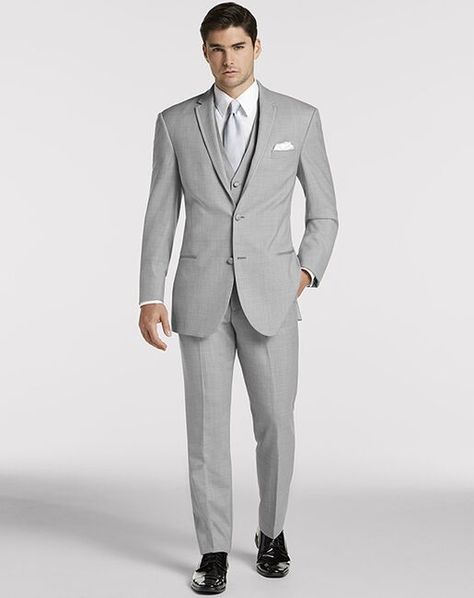 Light Grey Tuxedo, Tuxedo Styles, Suit For Men Wedding, Tuxedo With Tails, Grey Tuxedo, Grey Suit Men, Tuxedo Coat, Light Grey Suits, Classic Tuxedo