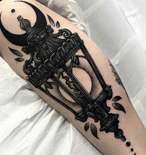 Lantern Tattoo Design, Sky Tattoos, Backpiece Tattoo, Lantern Tattoo, Tattoo Black And White, White Lantern, Neotraditional Tattoo, Goth Tattoo, White Tattoos