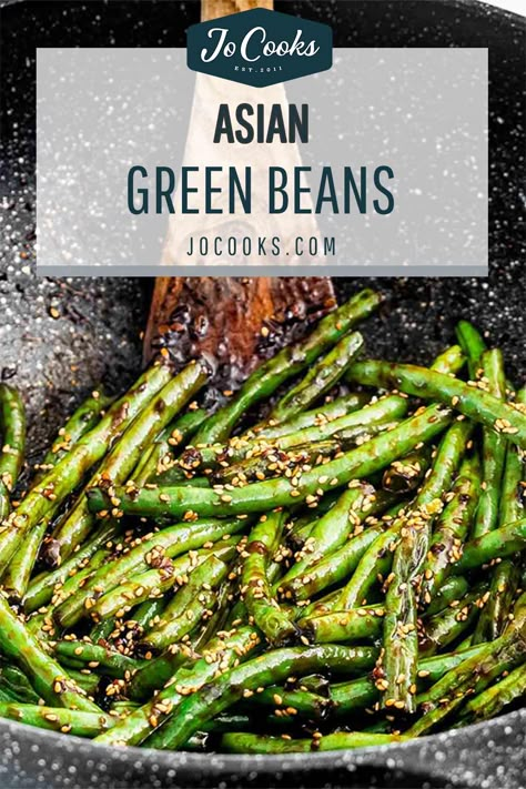 Asian Green Bean Recipes, Szechuan Green Beans, The Wholesome Dish, Chinese Green Beans, Asian Green Beans, Chinese Buffet, Sweet And Spicy Sauce, Green Bean Recipes, Vegetable Sides