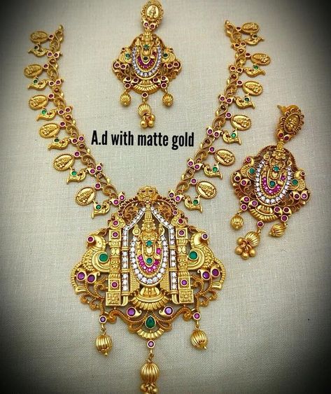 Venkateswara Swamy, Lord Venkateswara, Jewelry Set Design, Gold Jewellery, Set Design, Jewelry Set, Gold Jewelry, Statement Necklace, Charm Bracelet