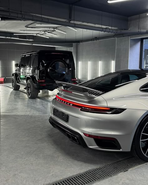 @ponimayou G63 Aesthetic, Porsche Turbo S Wallpaper, Porsche 2024, G Wagon Aesthetic, Hot Wheels Diy, Porsche 992 Turbo S, Porsche Garage, Mercedes G63, Mercedes G Wagon