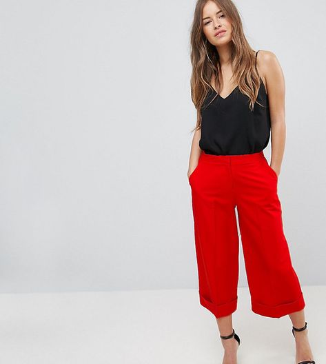 ASOS Mix & Match Tailored Clean Culotte #red #fashion #womensfashion Red Culottes Outfit, Culotte Outfit, Red Culottes, Culottes Outfit, Fashion Petite, Asos Petite, Fashion Friday, Style Inspiration Winter, Weekend Wear