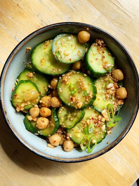 Korean Cucumber Salad with Chickpeas (Oi Muchim) - Veggie Anh Saucy Tofu, Vegan Korean Recipes, Cucumber Salad Vegan, Oi Muchim, Chickpea Cucumber, Uni Meals, Korean Cucumber Salad, Korean Cucumber, Salad With Chickpeas