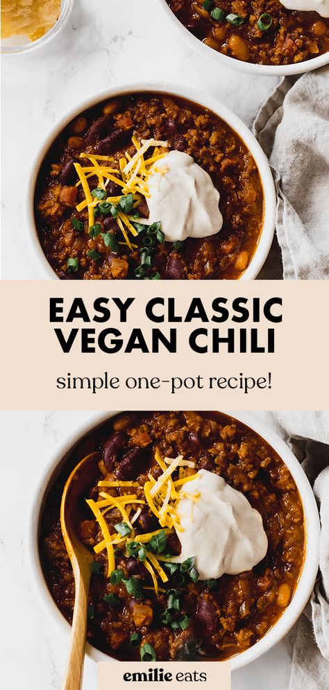 Vegan Bean Recipes, Easy Vegan Chili, Best Vegan Chili, Vegan Chili Recipe, Vegan Ground Beef, Vegan Beef, Sour Cream Recipes, Easy Vegan Dinner, Vegan Chili