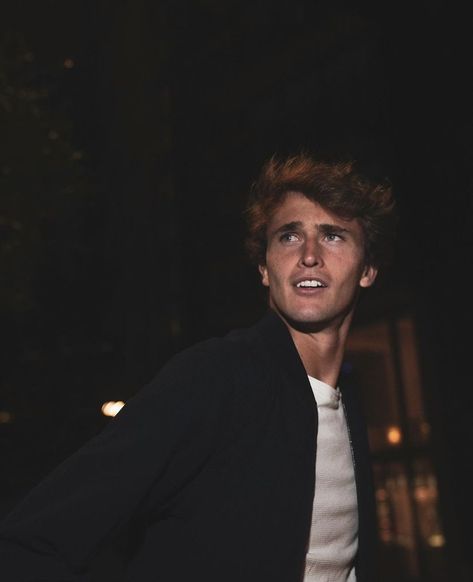 Sascha Zverev, Tennis Lifestyle, Atp Tennis, Tennis Aesthetic, Alexander Zverev, Best Football Players, 25th Birthday, The Perfect Guy, Tennis Clothes