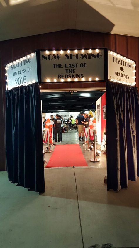 Marquee Entrance Hollywood Entrance Decoration, Movie Themed Homecoming Float, Old Hollywood Event Decor, Hollywood Hallway Theme, Farewell Themes School, Movie Homecoming Theme, Hollywood Homecoming Theme Outfits, Hollywood Hallway Decorations, At The Movies Church Decor