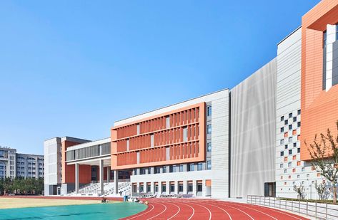 Gallery of The Second Affiliated School of New Jiangwan of Fudan University / TJAD - 6 School Building Design, Apartments Exterior, University Architecture, Building Elevation, School Campus, Architecture Design Drawing, Model House Plan, Brick Architecture, Architecture Design Concept