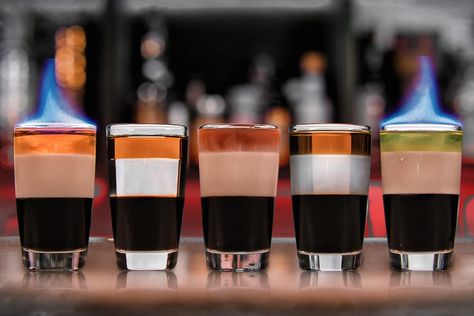 B52 Drink, Absinthe Cocktail, Irish Cream Coffee, Christmas Shots, Cocktail Names, Diy Beer, Irish Cream Liqueur, Sour Cocktail, Fruit Cocktails