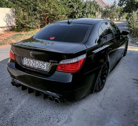 E60 Bmw, Bmw M5 E60, Homemade Tractor, Bmw Sport, Toyota Carina, Car Protection, Sports Car Wallpaper, Bmw Wallpapers, Bmw Love