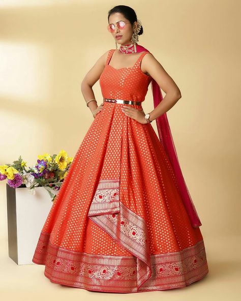 Paithani Saree Dress, Designer Lehnga Choli, Long Skirt Top Designs, Dress Designs For Stitching, Full Gown, Lehenga Saree Design, Simple Lehenga, Long Gown Design, Paithani Saree