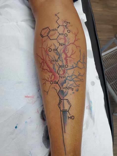 Runners high tattoo Runners High Tattoo, Runner Tattoo, Jack Tattoo, Molecule Tattoo, Brain Tattoo, Runners High, I Tattoo, Tatting, Tattoos