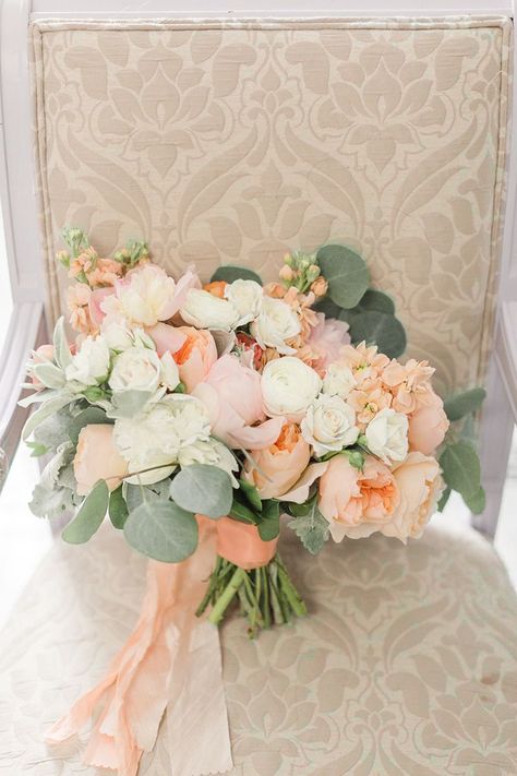 Blush Ivory And Peach Wedding, Peach And Ivory Bouquet, Apricot Blush Wedding, Ivory Peach Wedding, Peach Rose Wedding Bouquet, Peach Wedding Ceremony, Peach Floral Bouquet, Muted Wedding Bouquet, Peach Peonies Bouquet