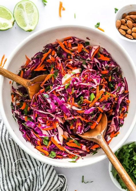 This red cabbage slaw is the ultimate addition to your meal! Fresh, light and delicious. Red Cabbage Slaw Recipes, Red Cabbage Coleslaw, No Mayo Coleslaw, Cabbage Slaw Recipes, Homemade Slaw, Red Cabbage Recipes, Healthy Coleslaw, Red Cabbage Slaw, Vegetarian Cabbage