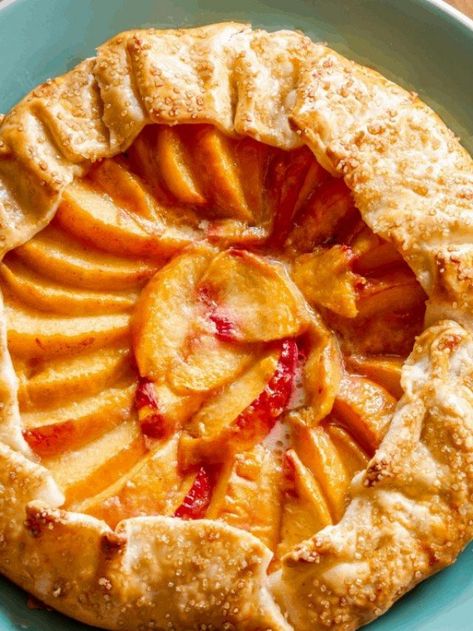 Peach Galette With Frozen Peaches, Baking With Frozen Peaches, How To Use Frozen Peaches, Frozen Peaches Recipes Easy, Peach Pie Recipes Frozen Peaches, Frozen Peach Desserts, Peach Galette Recipe Easy, Recipes With Frozen Peaches, Recipes Using Frozen Peaches