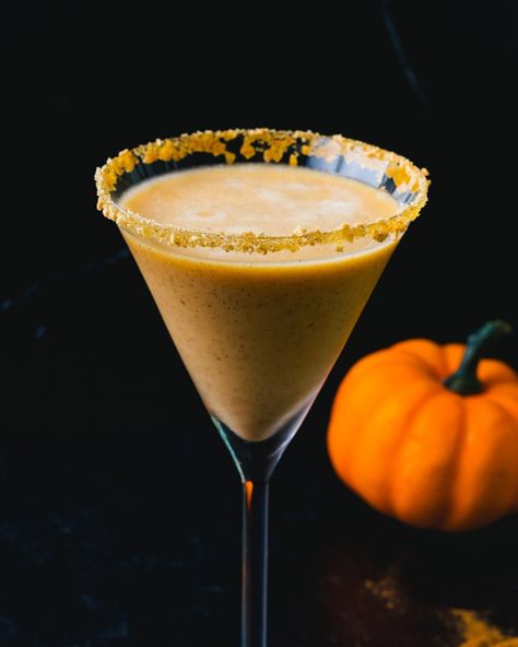 Pumpkin Martini Recipe, Pumpkin Martini, Pumpkin Pie Martini, Homemade Whipped Cream Recipe, A Couple Cooks, Pumpkin Drinks, Pumpkin Smoothie, Fall Cocktail, Recipes With Whipping Cream