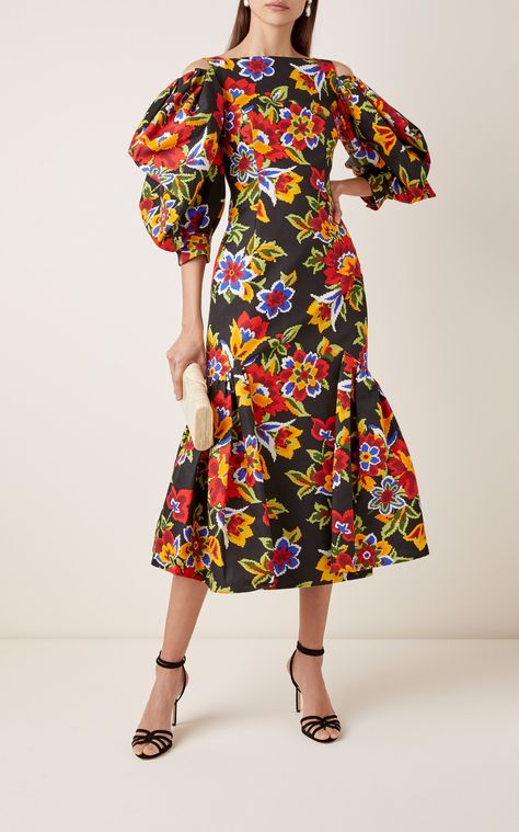 Cold-Shoulder Floral Cotton And Silk-Blend Dress by CAROLINA HERRERA Now Available on Moda Operandi Silk Dress Design Ideas, Carolina Herrera 2022, Slim Outfits, Carolina Herrera Fashion, Office Wear Dresses, Mermaid Fit, Carolina Herrera Dresses, Floral Cotton Dress, Modern Dress