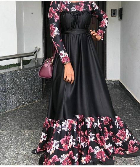 Materials Gown Style, Abaya Styles, Islamic Fashion Dresses, Dress African Print, Modest Dresses Fashion, Long African Dresses, Dress Ankara, Dresses Wedding Guest, African Fashion Skirts