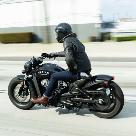 Hitting the open road on the Scout Bobber 🤘⠀ 👇👇👇⠀ ✖️ I Scout Bobber Indian, Indian Scout Bobber, Indian Motorbike, Indian Motorcycle Scout, Scout Bobber, Biking Diy, Bobber Bikes, Cafe Racing, Indian Scout