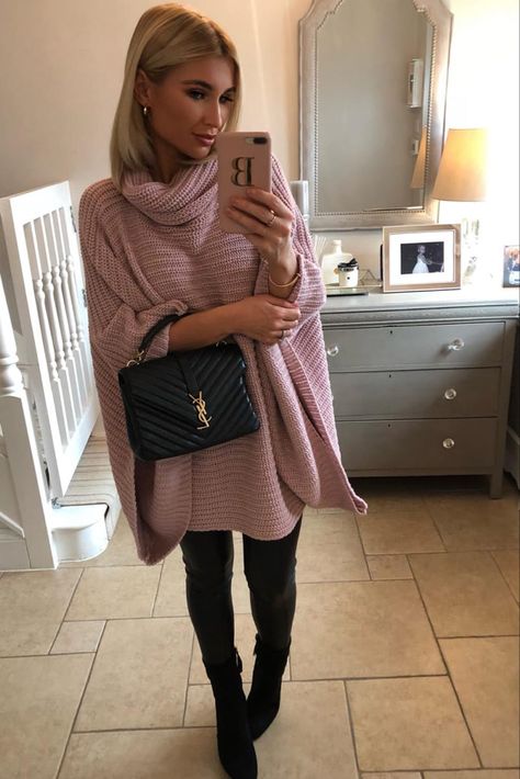 Billie Faiers Hair, Short Jumper Outfit, Billie Shepherd, Billie Faires, Towie Style, Billie Style, Day Drinking Outfit, Billie Faiers, Fancy Date