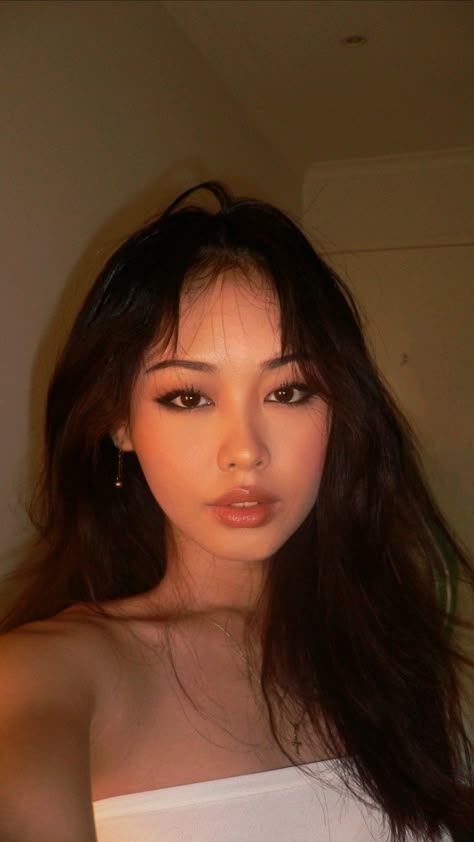 Makeup Look Dark Feminine, American Makeup On Asian, Sultry Eye Makeup Asian, Makeup With Brown Outfit, Asian Eye Makeup Tan Skin, Makeup Ideas Natural Wedding Guest, Makeup For Half Asian, Dark Eye Makeup Asian, Professional Makeup Looks Natural