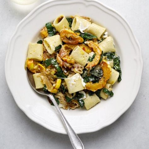 The Perfect Fall Pasta with Delicata Squash, Pancetta, and Goat Cheese - Craving California Delicata Squash Pasta, Butternut Squash Macaroni, Broccoli Rabe And Sausage, Squash Pasta Recipe, Autumn Meals, Roasted Delicata Squash, Crispy Pancetta, Fall Pasta, Csa Box