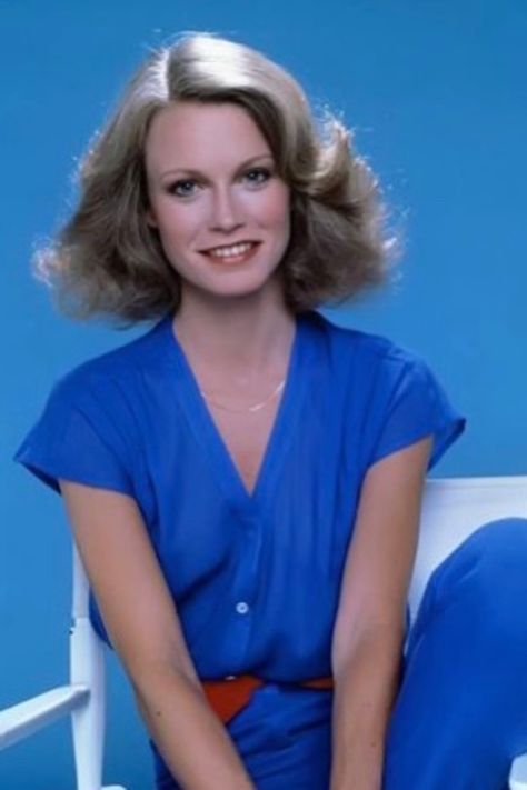 Shelley Hack, Charlie’s Angels, Charlie's Angels, Farrah Fawcett, Charlies Angels, Santa Monica, Picture Perfect, Stylish Women, Diva