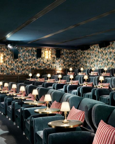 Screening rooms of Soho House 🍿 | Instagram Art Deco Basement, Art Deco Cinema, House Cinema, Deco Cinema, Huck Finn, Luxe Home, Room Screen, Home Theatre, Cinema Room