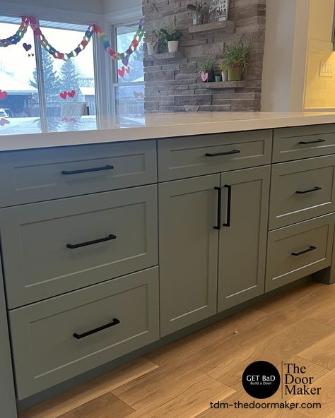 Take all the manic out of Mondays with a soothing super matte finish in your favorite space. This refreshing kitchen makeover by Ridge Creek Construction features Celadon Super Matte on our Vermont Shaker cabinet door in the door style 2002 with a crisp 7 edge profile. Let TDM help you build custom cabinet doors for your next home or office project. Choose from our collection of over 30 door panel designs, 10 edge profiles, and over 130 colors and finishes to Build a Door and reface your sp... Kitchen Cabinet Profiles, Kitchen Cabinet Styles Doors, Cabinet Door Replacement, Kitchen Cabinet Door Styles, Build A Door, Custom Cabinet Doors, Shaker Door Styles, Building A Door, Cabinet Door Styles