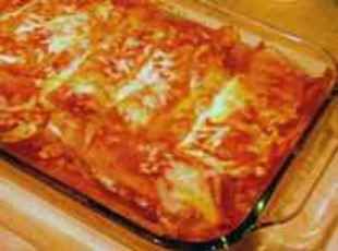 sounds easy How To Make Enchiladas, Easy Enchilada Recipe, Easy Enchiladas, Chicken Enchiladas Easy, Lent Recipes, Homemade Enchiladas, Cheese Enchiladas, Red Enchilada Sauce, Enchilada Recipes