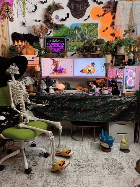 Spooky Pc Setup, Maximalist Pc Setup, Halloween Desk Setup, Whimsigoth Gaming Setup, Halloween Pc Setup, Halloween Gaming Setup, Maximalist Gaming Setup, E Girl Room Aesthetic, Grunge Gaming Setup