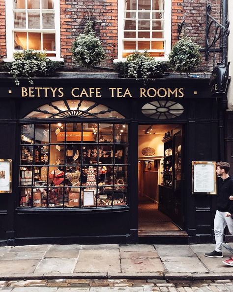 Frosty cold. Church bells ringing. Branches tapping against the window. It turns 10am on Christmas Day and I’m at my grandparents cottage… Bettys Tea Room, Home Spa Room, Library Cafe, Calendar December, Future Library, London Tea, Tea Rooms, Board Shop, Visiting England