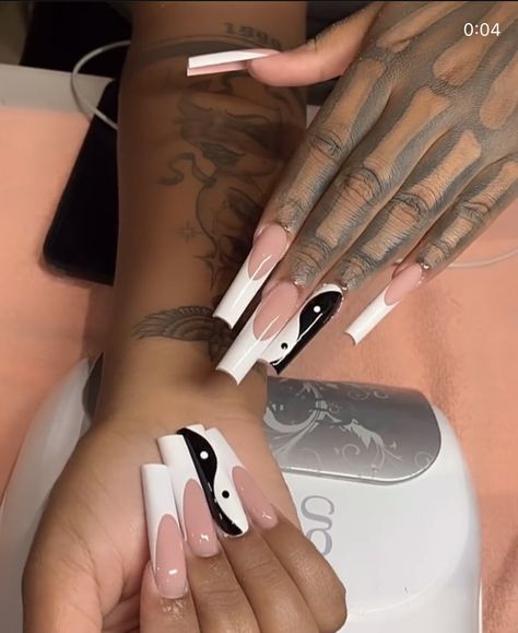 Yin Yang French Tip Nails, Ying Yang Nails Acrylic, Yin Yang Nails Acrylics, Black Nails Ying Yang, Coffin Ying Yang Nails, Yin Yang Nails, Pretty Tattoos For Women, Long Square Acrylic Nails, Heart Nails