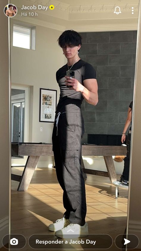 Star Boy, Gym Outfit Men, Street Style Outfits Men, Mens Casual Dress Outfits, Men Stylish Dress, Street Fashion Men Streetwear, Guys Clothing Styles, Mens Outfit Inspiration, Mens Fashion Casual Outfits