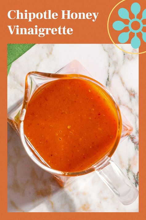 Chipotle Vinaigrette Dressing, Chipotle Honey Vinaigrette, Chipotle Dressing Recipe, Chipotle Salad Dressing, Healthy Marinades, Chipotle Salad, Diy Salad Dressing, Chipotle Vinaigrette, Diy Salad