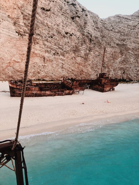 Navagio Beach Greece, Greek Lifestyle, Greece Zakynthos, Navagio Beach, Islands In Greece, Sailing Trips, Greece Islands, Water Life, Island Hopping