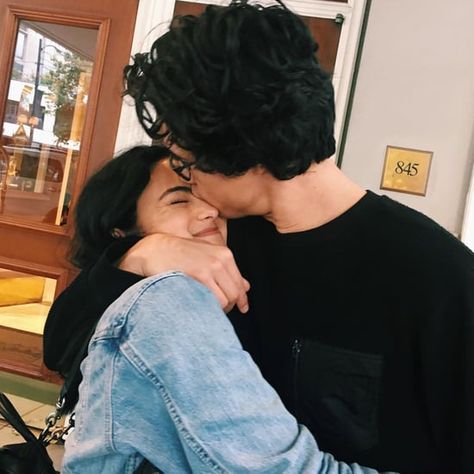 Are Camila Mendes and Charles Melton Dating? Charles Melton, Vanessa Morgan, Camila Mendes, Couple Goals Teenagers, Boyfriend Goals, Cute Couples Photos, Relationship Goals Pictures, Archie Comics, Photo Couple